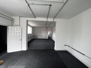 High Street - click for photo gallery